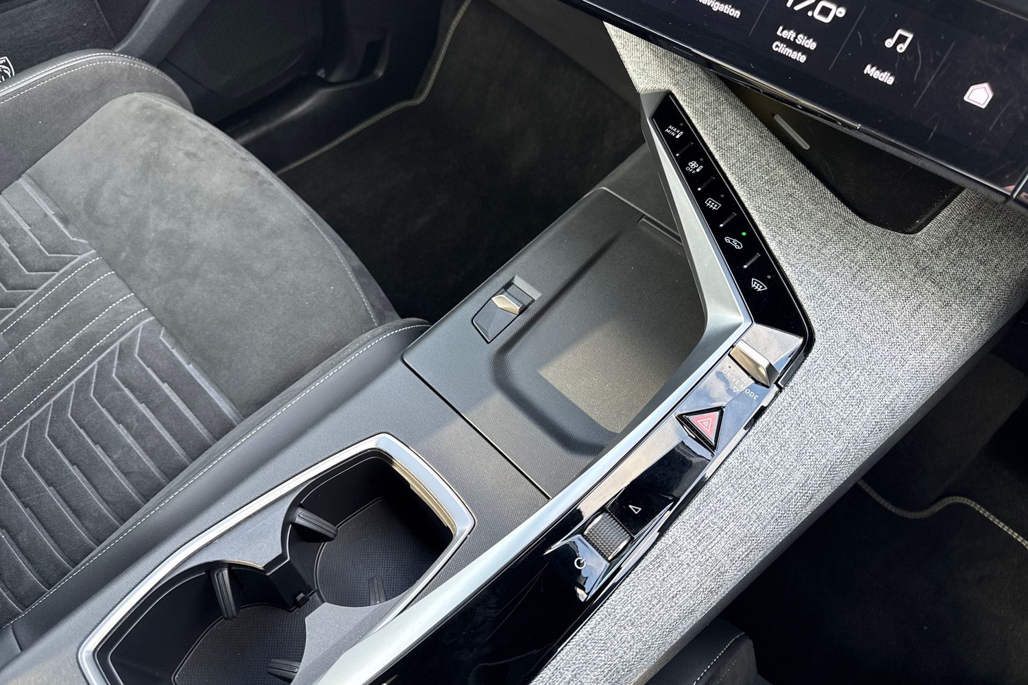 Used Peugeot 3008 2024 for sale - 76481082: Photo 57