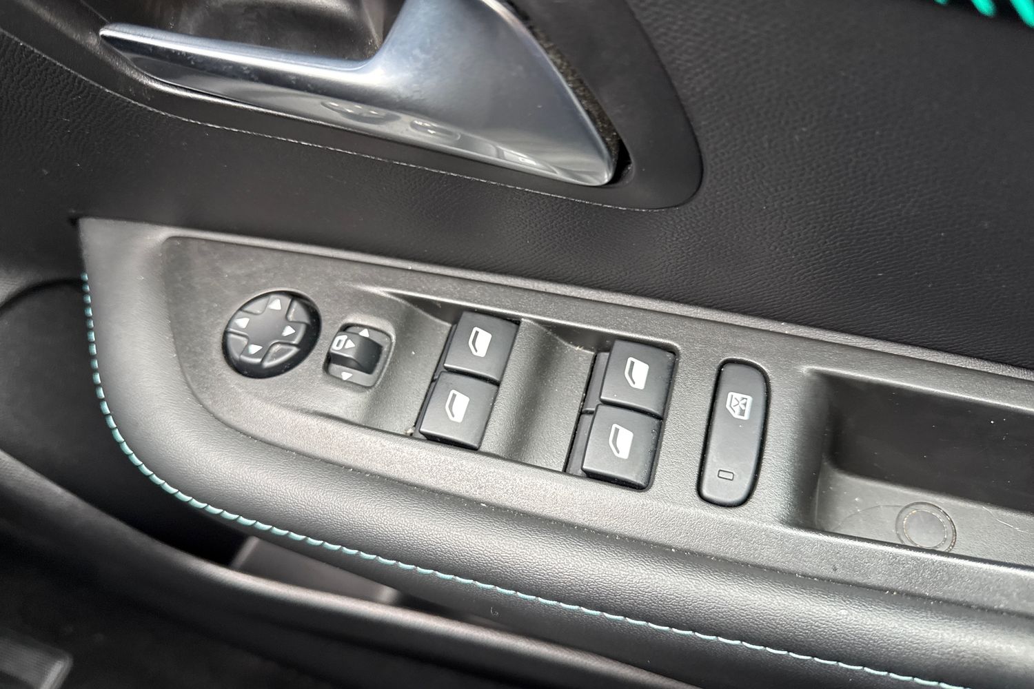 Used Peugeot 208 2021 for sale - 76509077: Photo 40