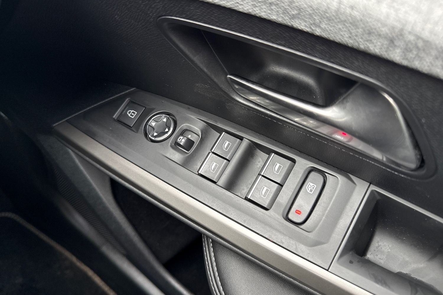 Used Peugeot 3008 2025 for sale - 76922857: Photo 42