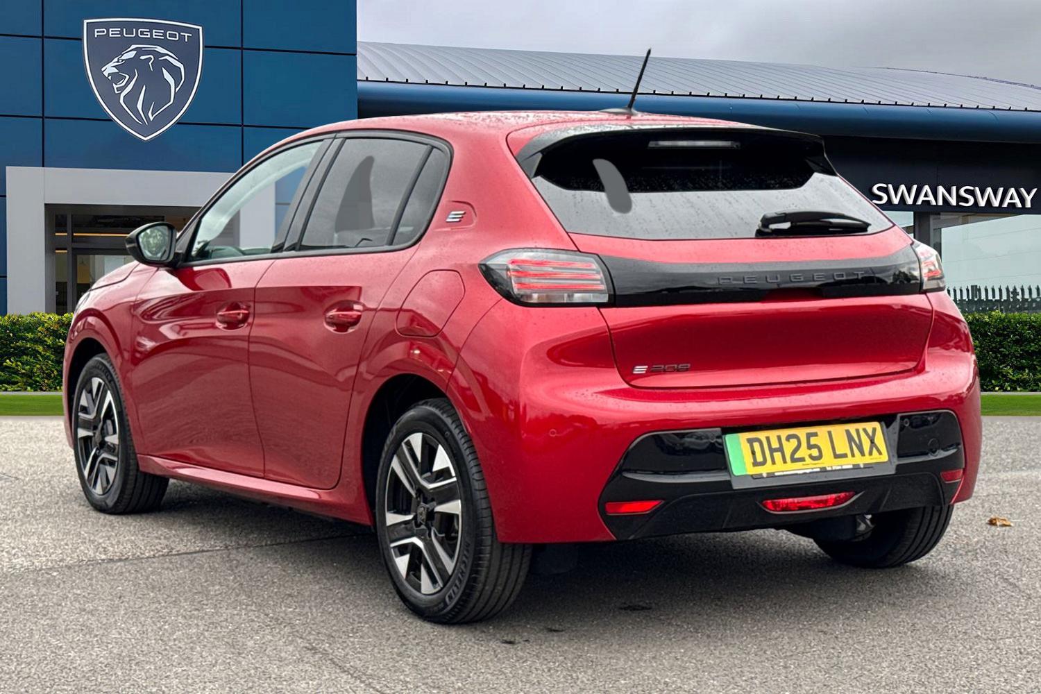 Used Peugeot E-208 2025 for sale - 76158272: Photo 2