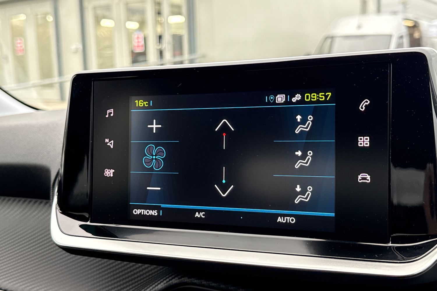 Used Peugeot E-208 2025 for sale - 76158272: Photo 21