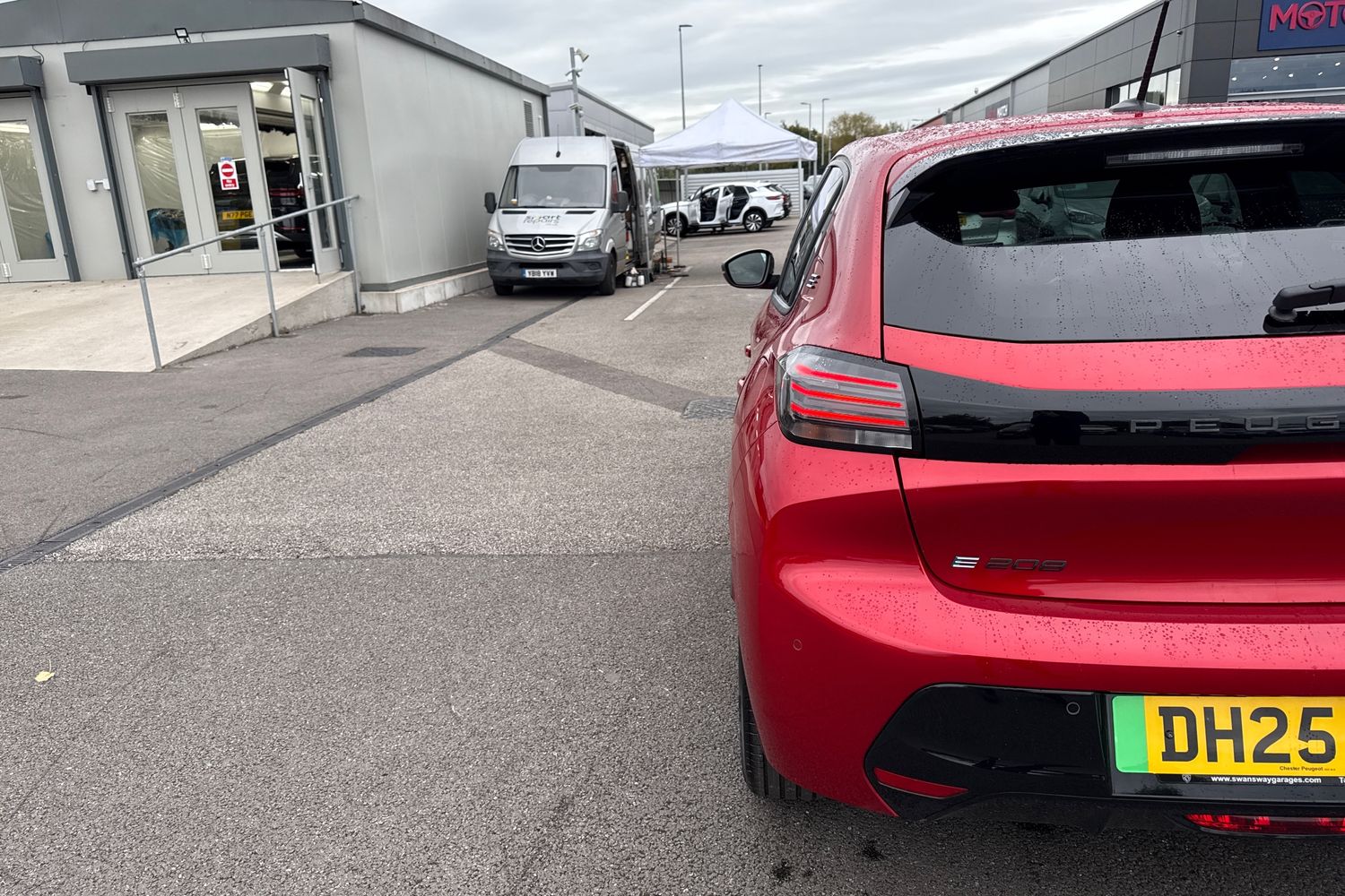 Used Peugeot E-208 2025 for sale - 76158272: Photo 31