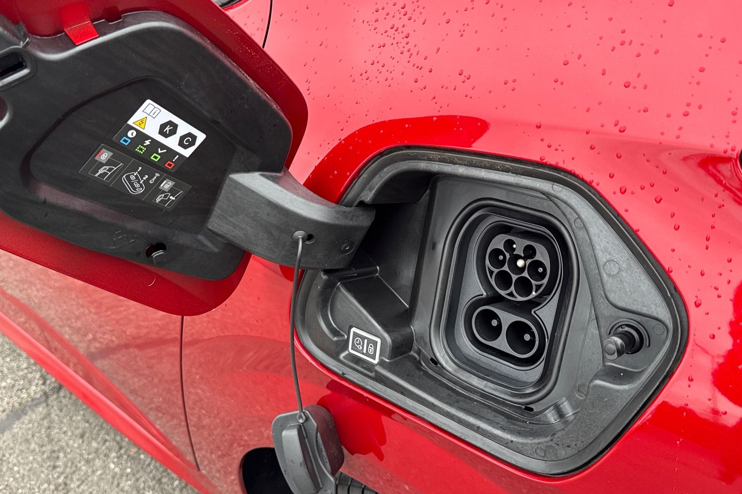 Used Peugeot E-208 2025 for sale - 76158272: Photo 38