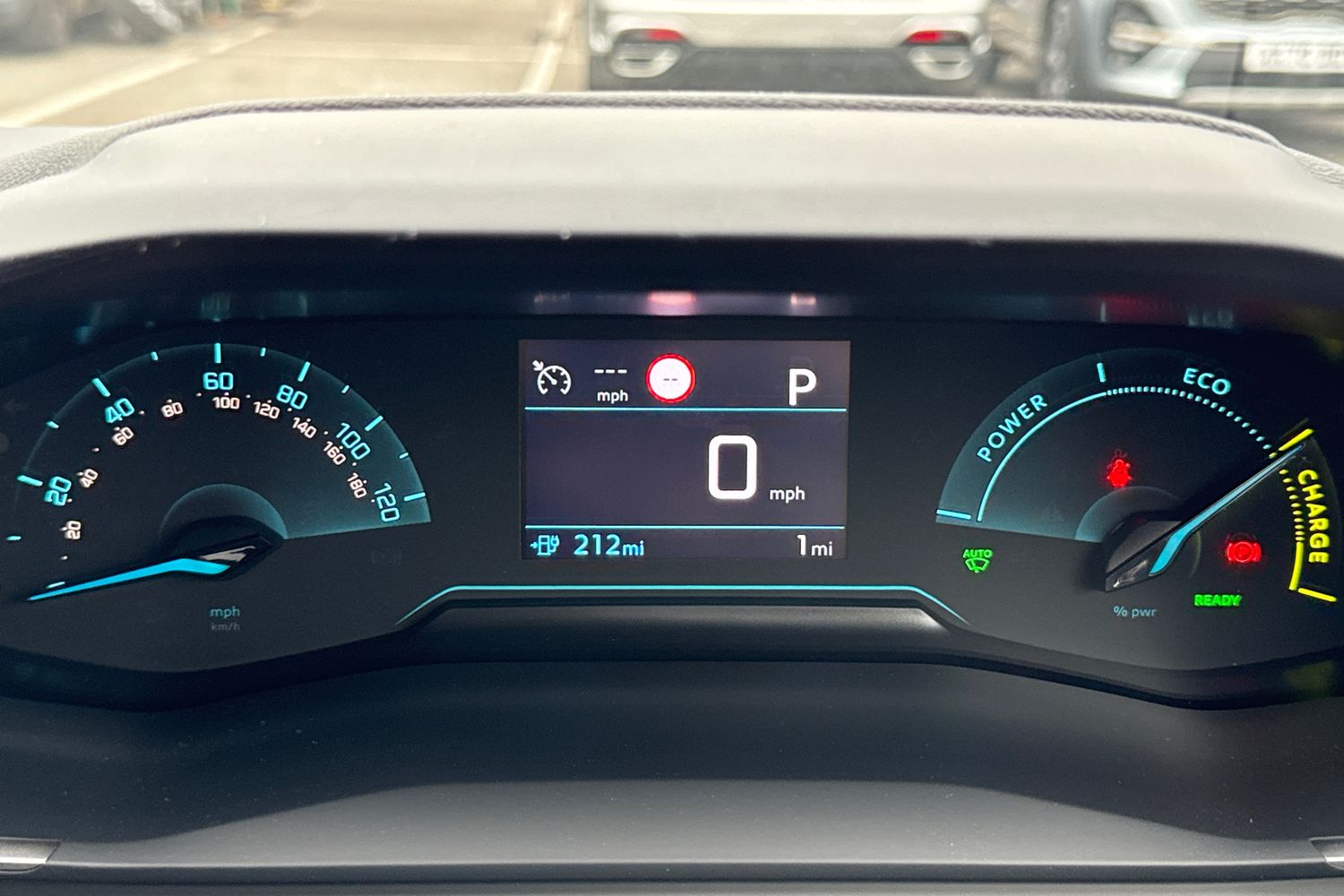 Used Peugeot E-208 2025 for sale - 76158272: Photo 43