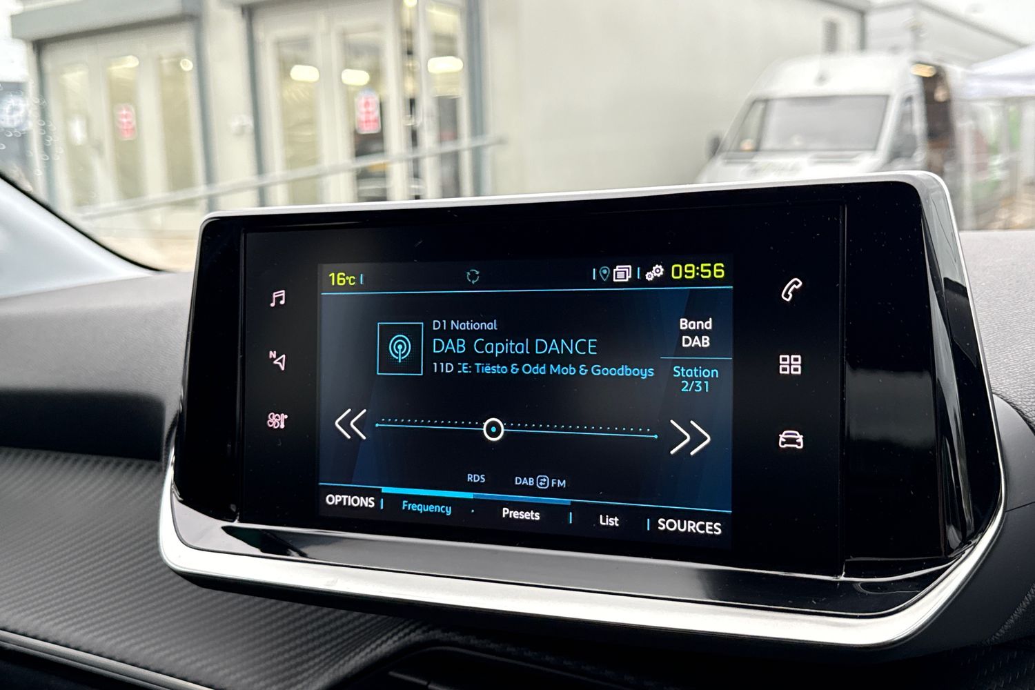 Used Peugeot E-208 2025 for sale - 76158272: Photo 44