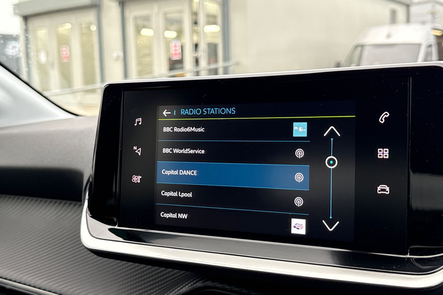 Used Peugeot E-208 2025 for sale - 76158272: Photo 46