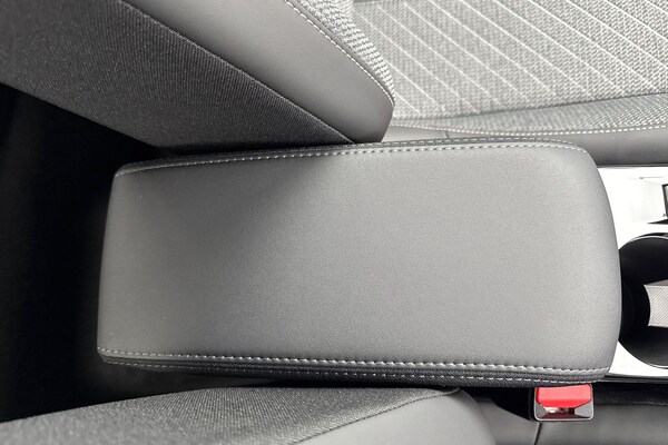 Used Peugeot E-208 2025 for sale - 76158272: Photo 60