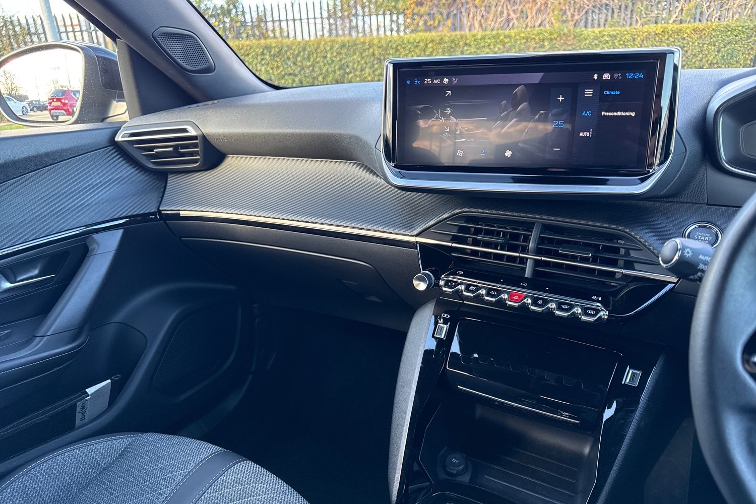 Used Peugeot 2008 2024 for sale - 76636899: Photo 42