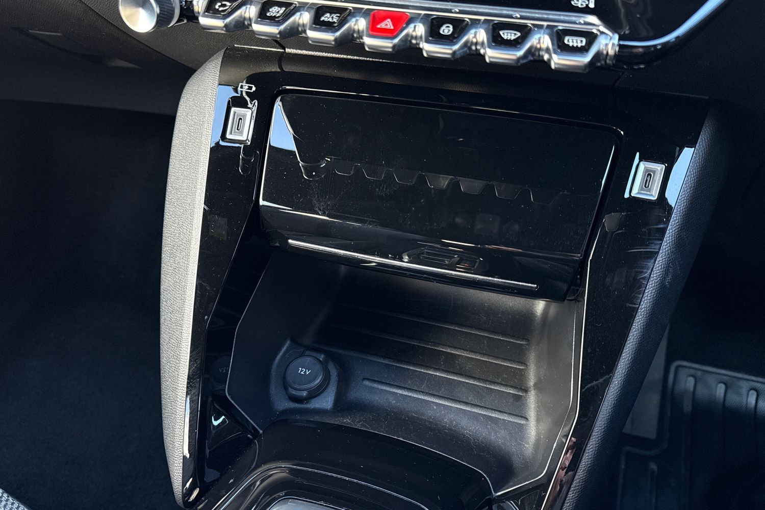 Used Peugeot 2008 2024 for sale - 76636899: Photo 55