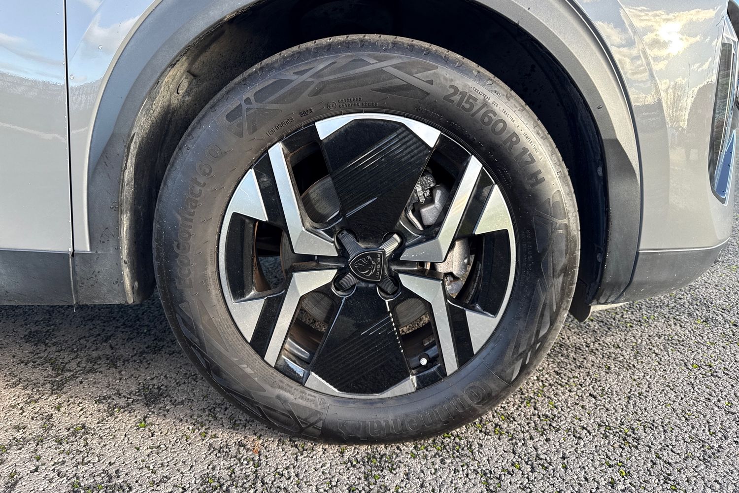 Used Peugeot 2008 2024 for sale - 76636899: Photo 9