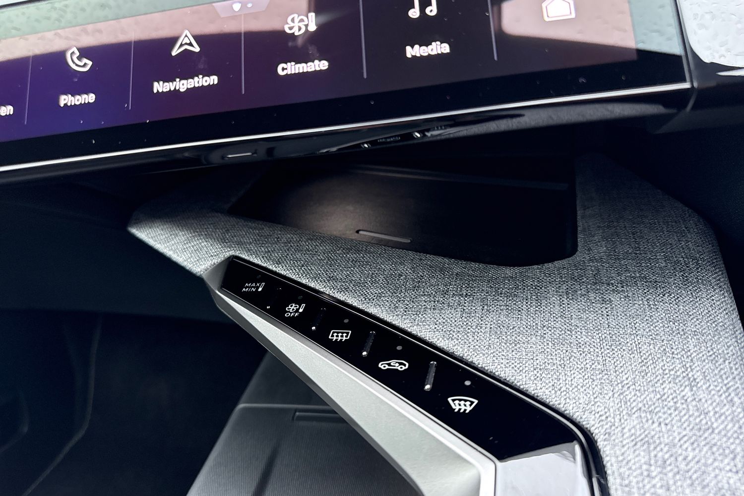 Used Peugeot 3008 2025 for sale - 77275480: Photo 43