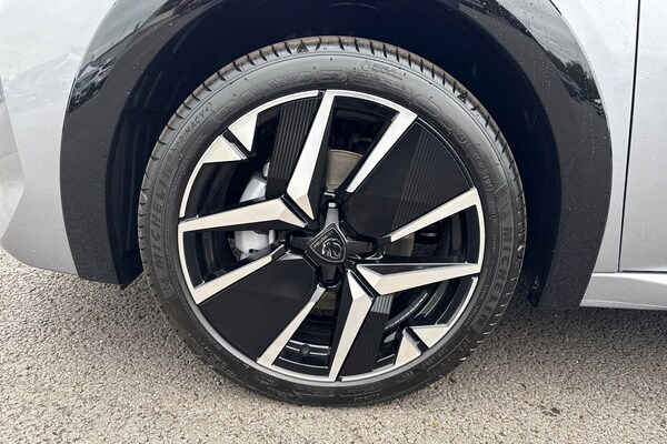 Used Peugeot E-208 2025 for sale - 76158273: Photo 12