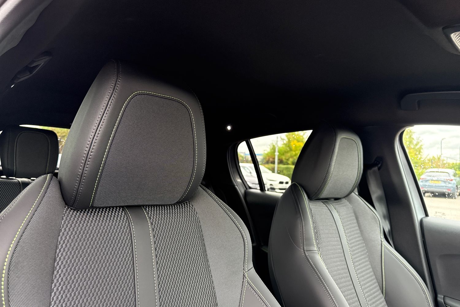 Used Peugeot E-208 2025 for sale - 76158273: Photo 23