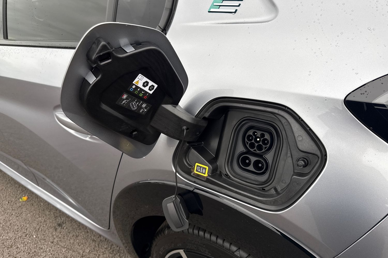 Used Peugeot E-208 2025 for sale - 76158273: Photo 37