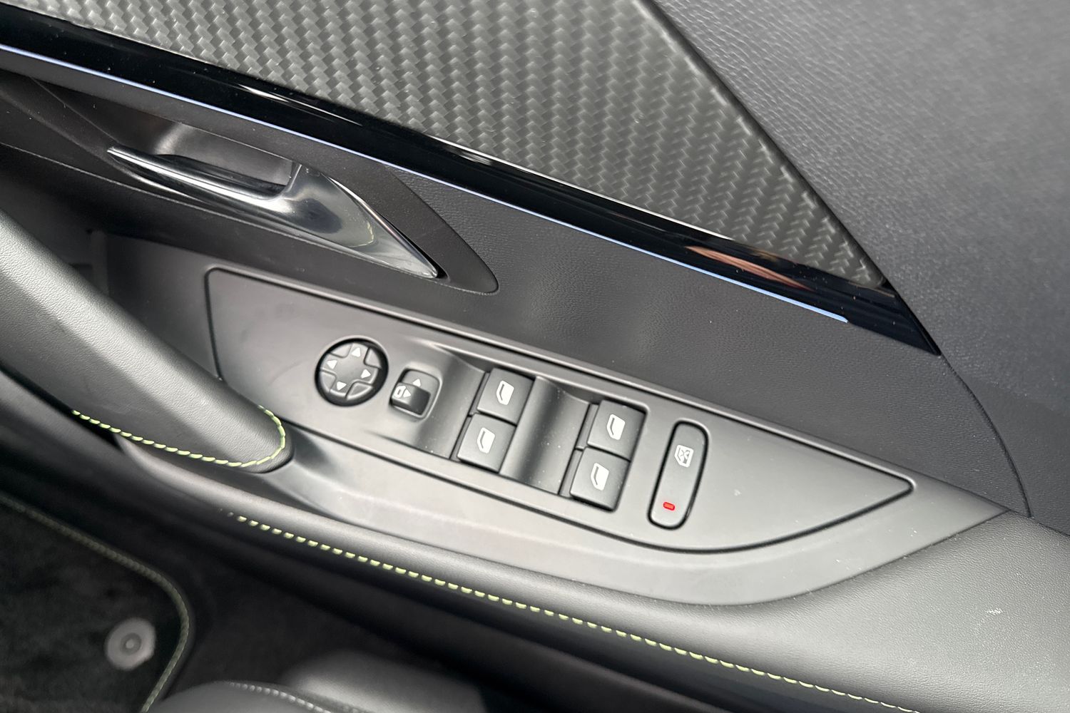 Used Peugeot E-208 2025 for sale - 76158273: Photo 42