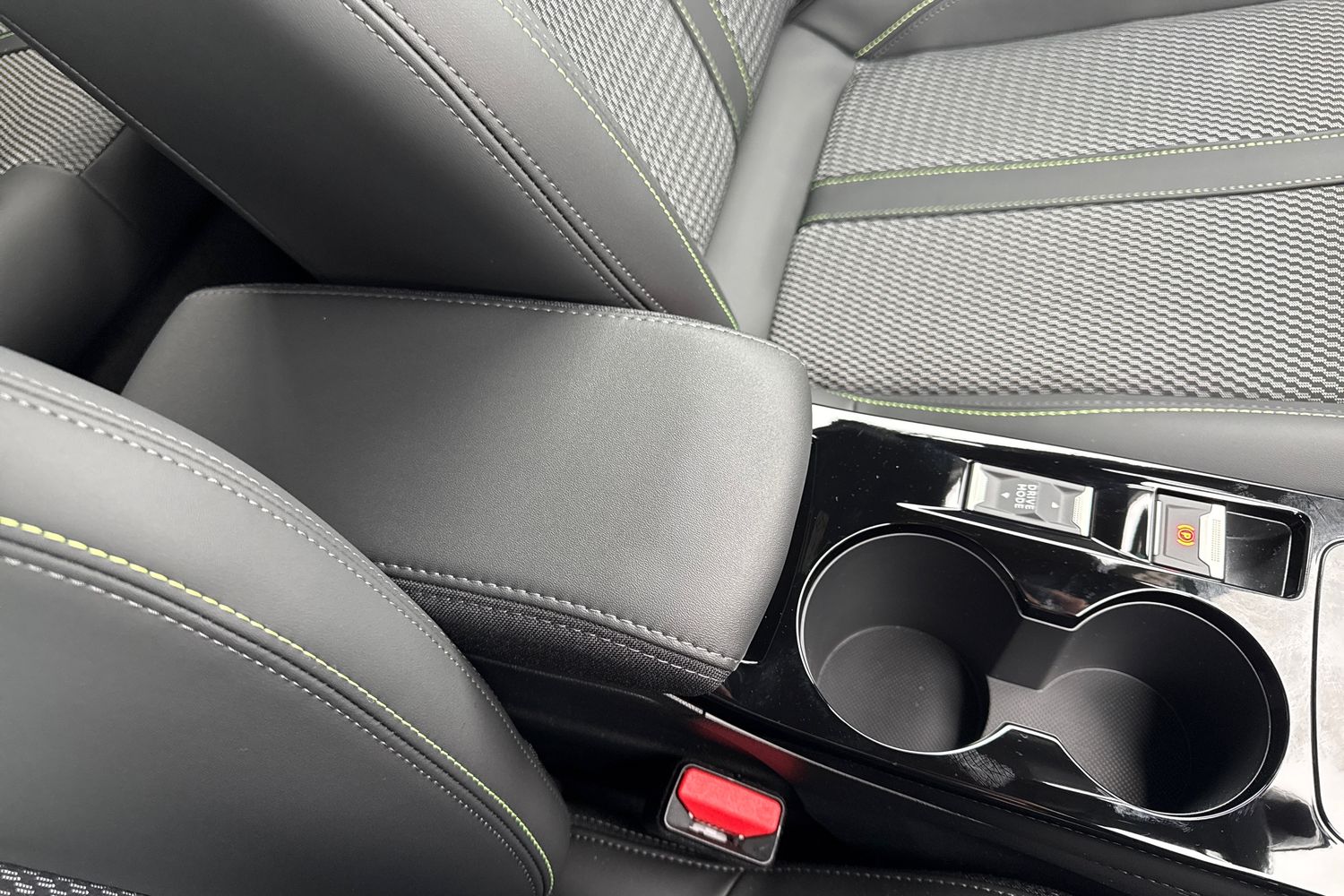 Used Peugeot E-208 2025 for sale - 76158273: Photo 58