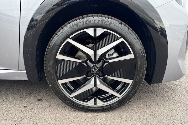 Used Peugeot E-208 2025 for sale - 76158273: Photo 9