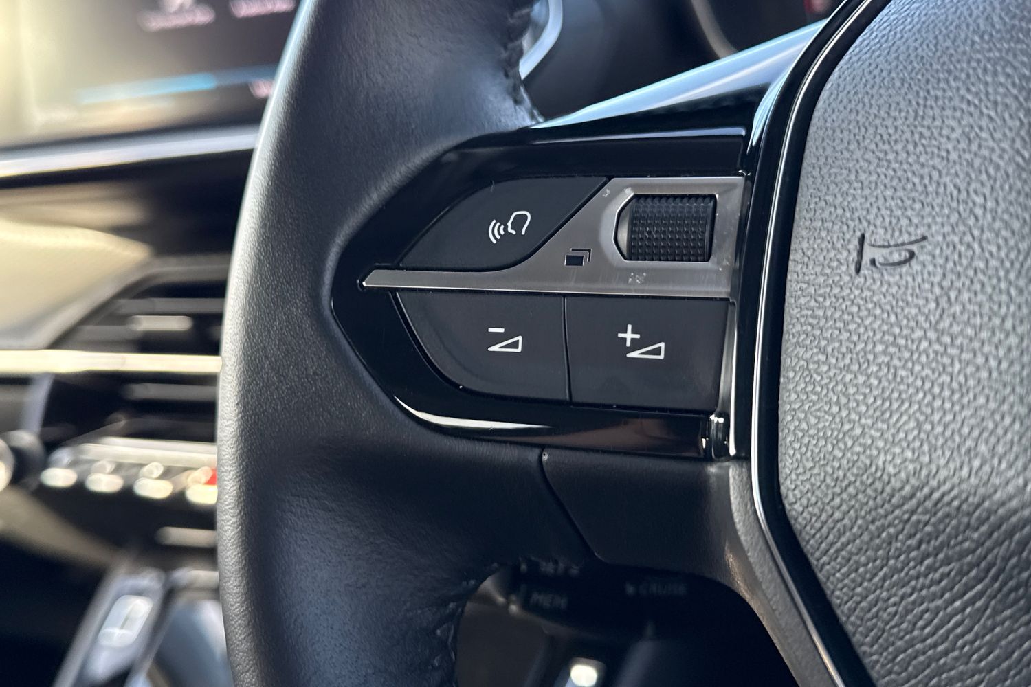 Used Peugeot 208 2023 for sale - 77661694: Photo 34