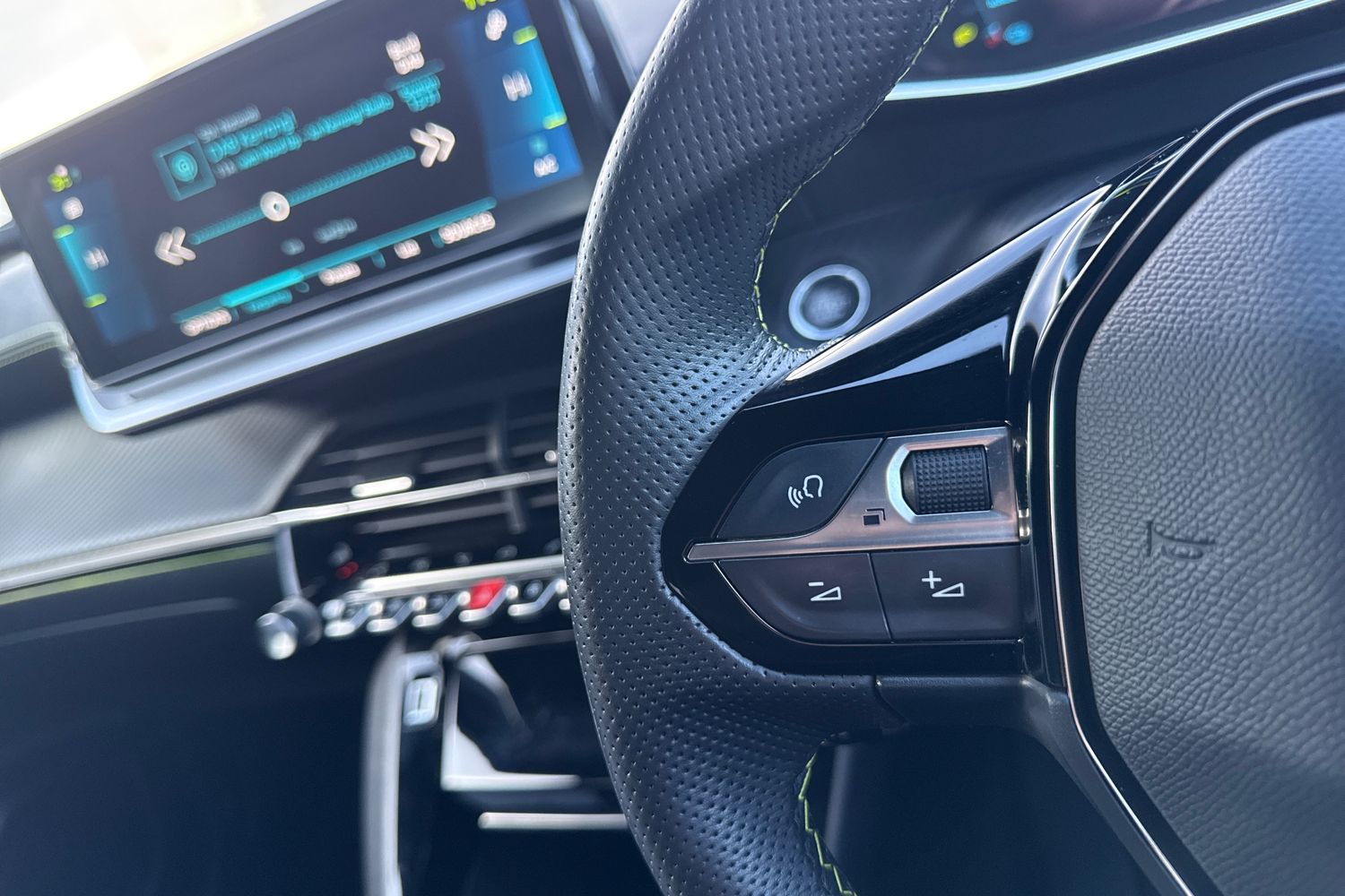 Used Peugeot 208 2021 for sale - 77361885: Photo 24