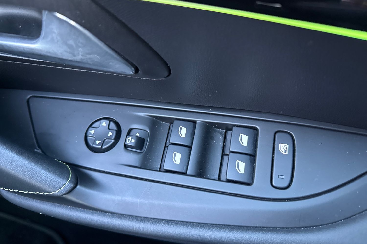 Used Peugeot 208 2021 for sale - 77361885: Photo 27