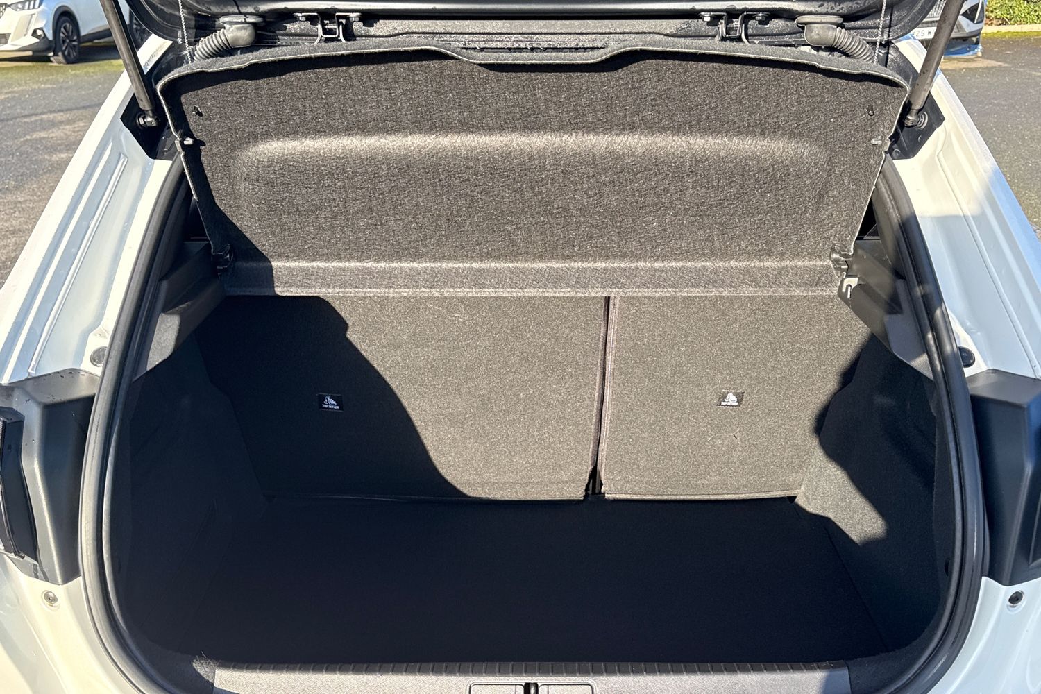 Used Peugeot 208 2021 for sale - 77361885: Photo 6