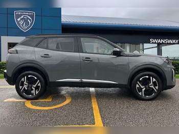 Used Peugeot 2008 2023 for sale - 76164710: Photo 3