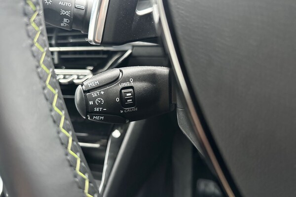 Used Peugeot 2008 2023 for sale - 76164710: Photo 40