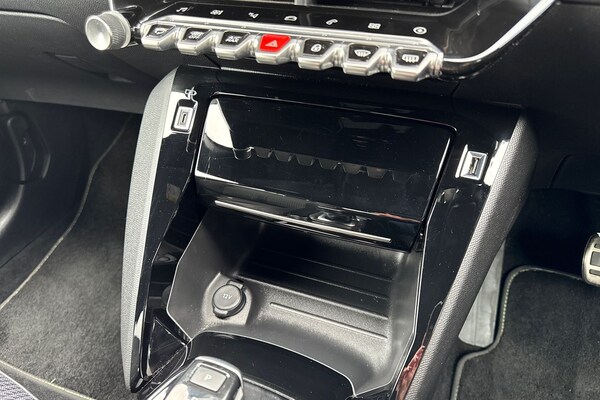Used Peugeot E-208 2021 for sale - 76274690: Photo 57