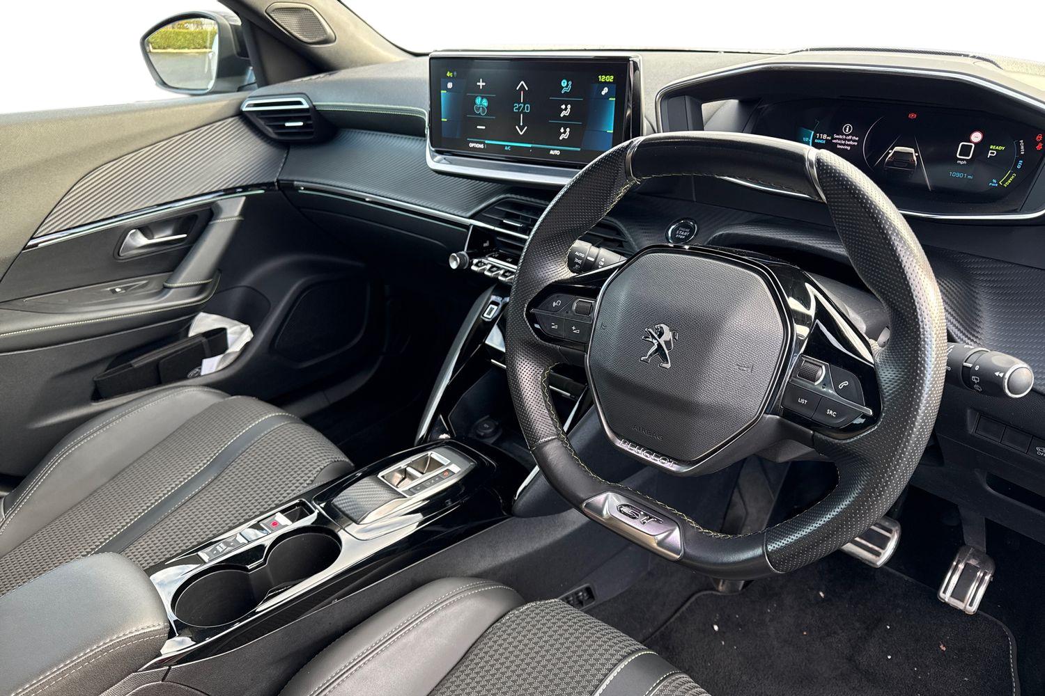 Used Peugeot 2008 2023 for sale - 76636929: Photo 13