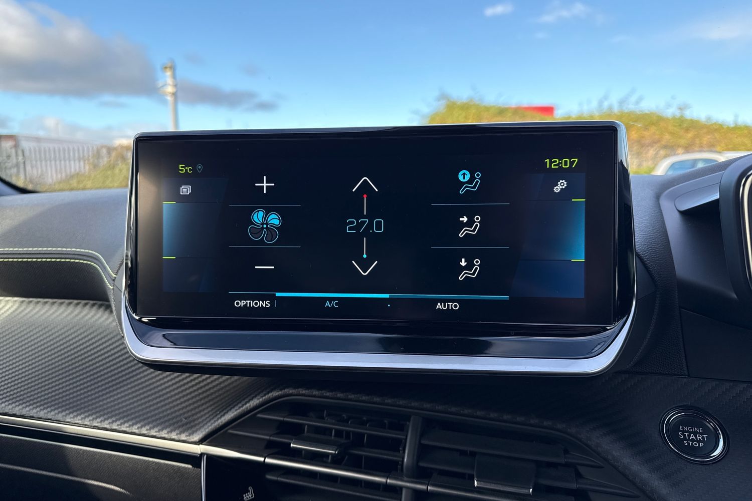 Used Peugeot 2008 2023 for sale - 76636929: Photo 21