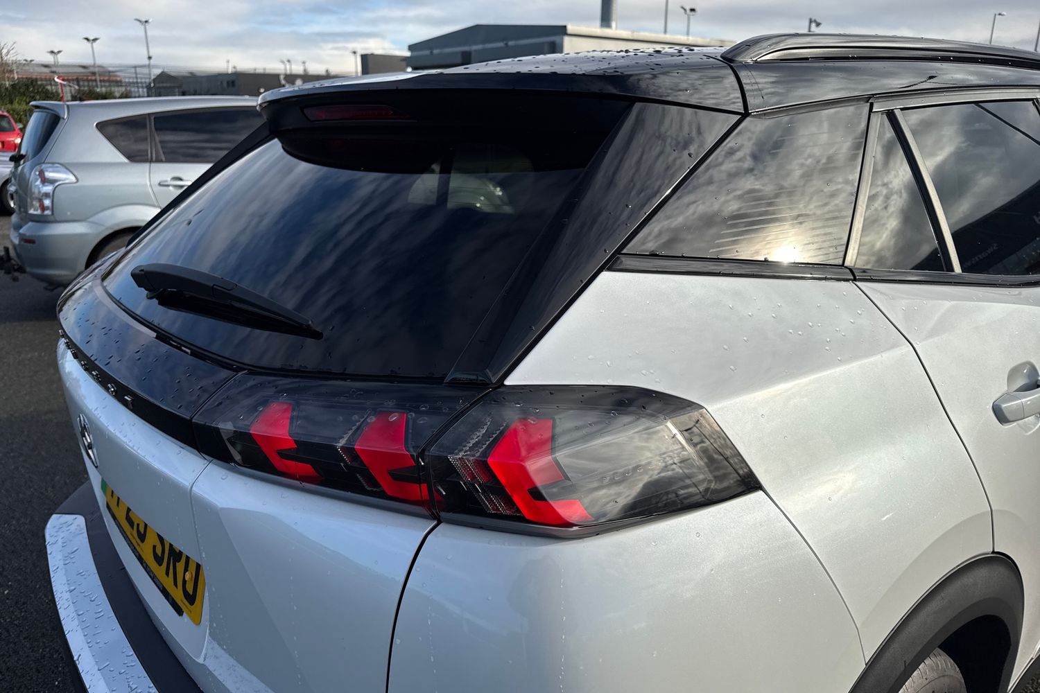 Used Peugeot 2008 2023 for sale - 76636929: Photo 32