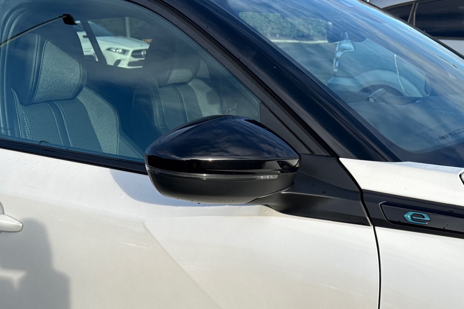 Used Peugeot 2008 2023 for sale - 76636929: Photo 37