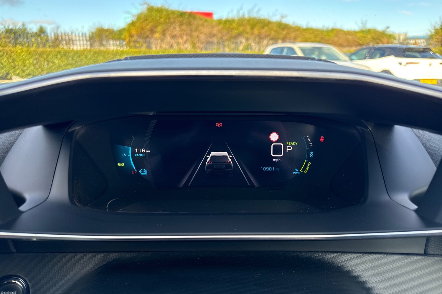 Used Peugeot 2008 2023 for sale - 76636929: Photo 38