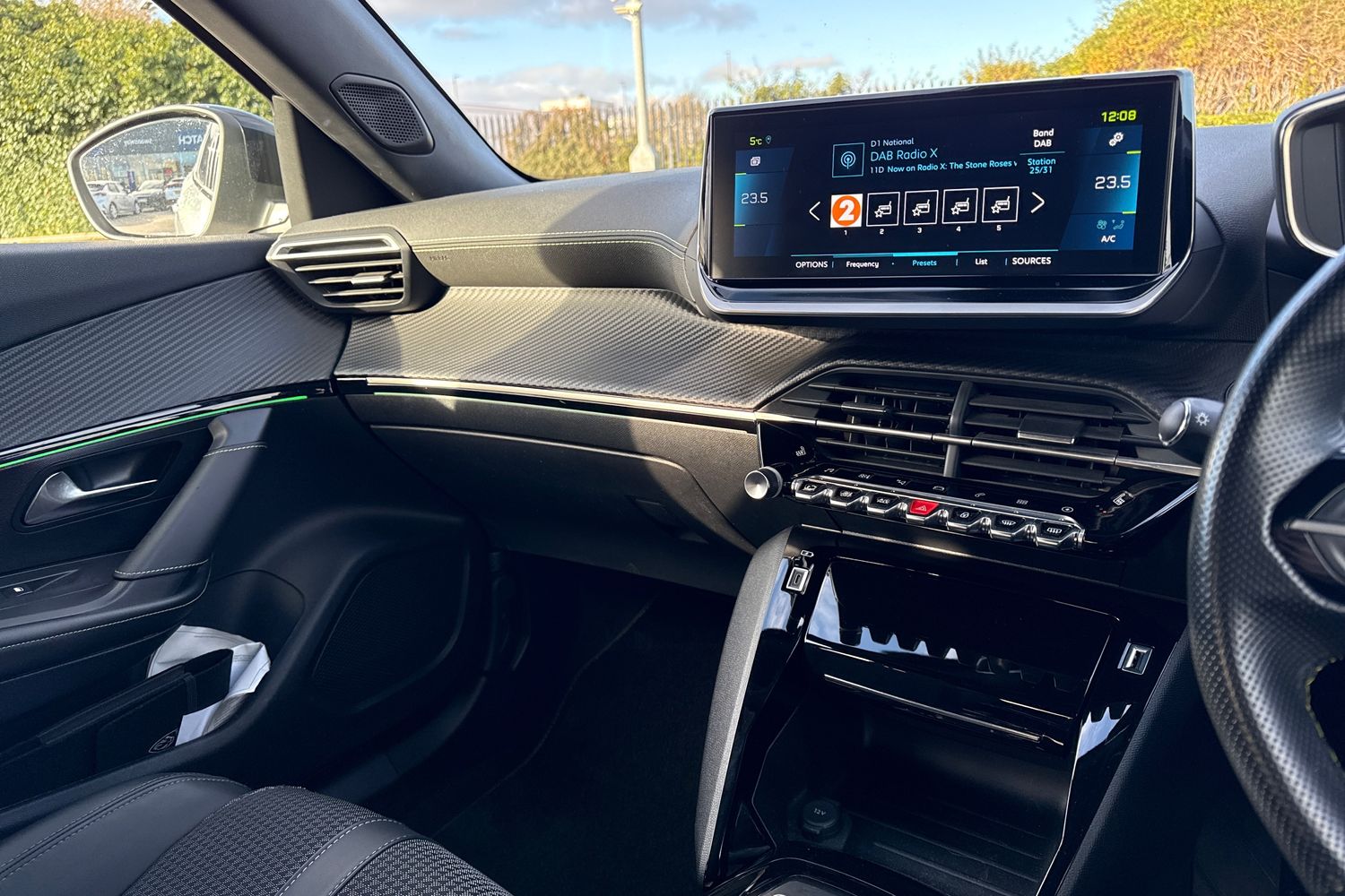 Used Peugeot 2008 2023 for sale - 76636929: Photo 43