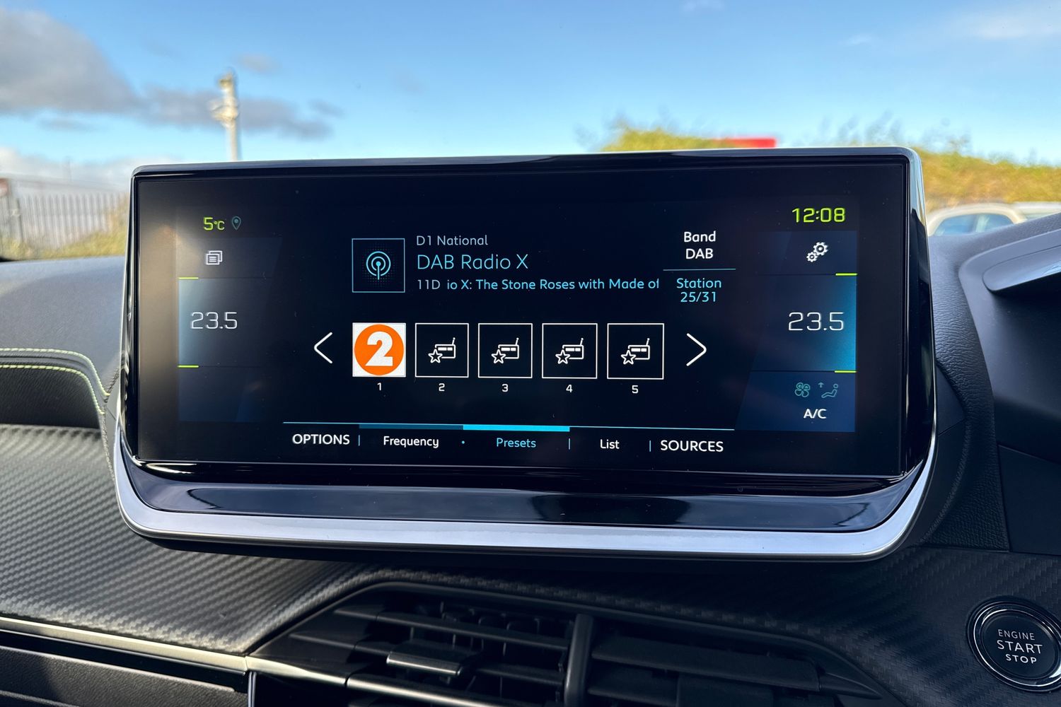 Used Peugeot 2008 2023 for sale - 76636929: Photo 44