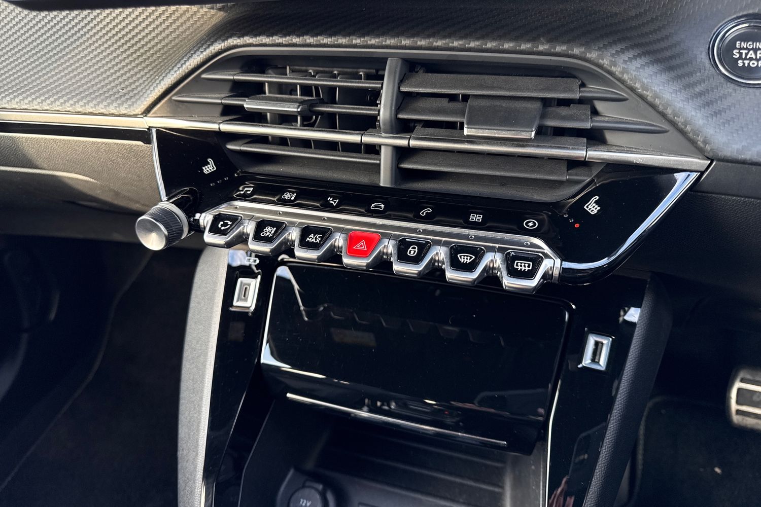 Used Peugeot 2008 2023 for sale - 76636929: Photo 56