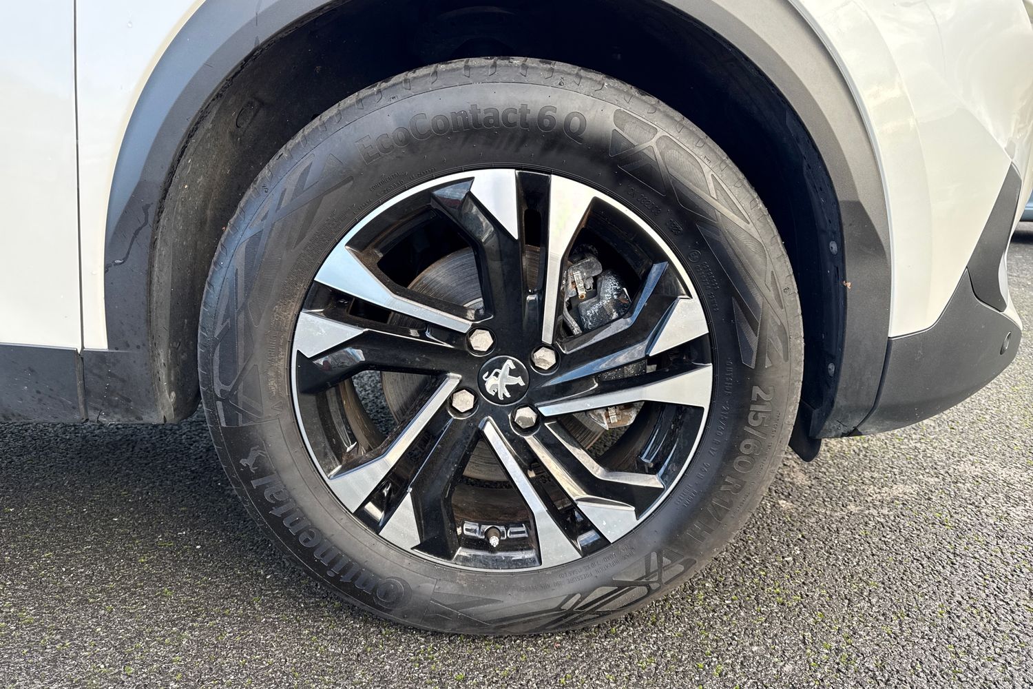 Used Peugeot 2008 2023 for sale - 76636929: Photo 9