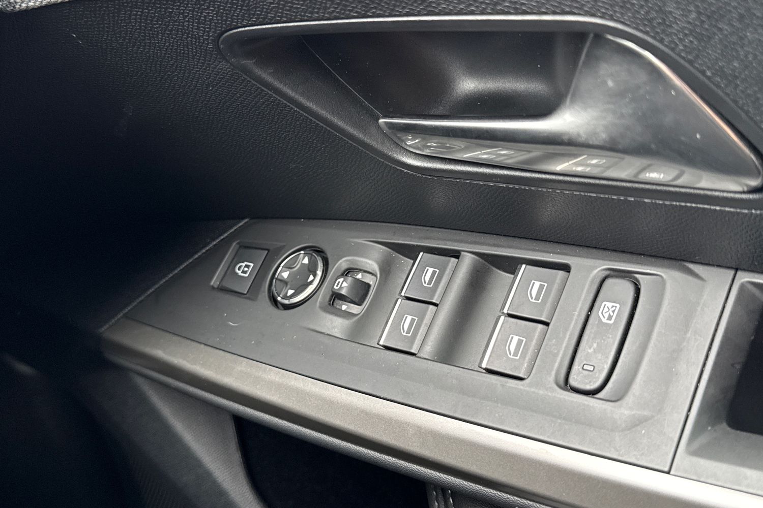 Used Peugeot 3008 2025 for sale - 77886373: Photo 38