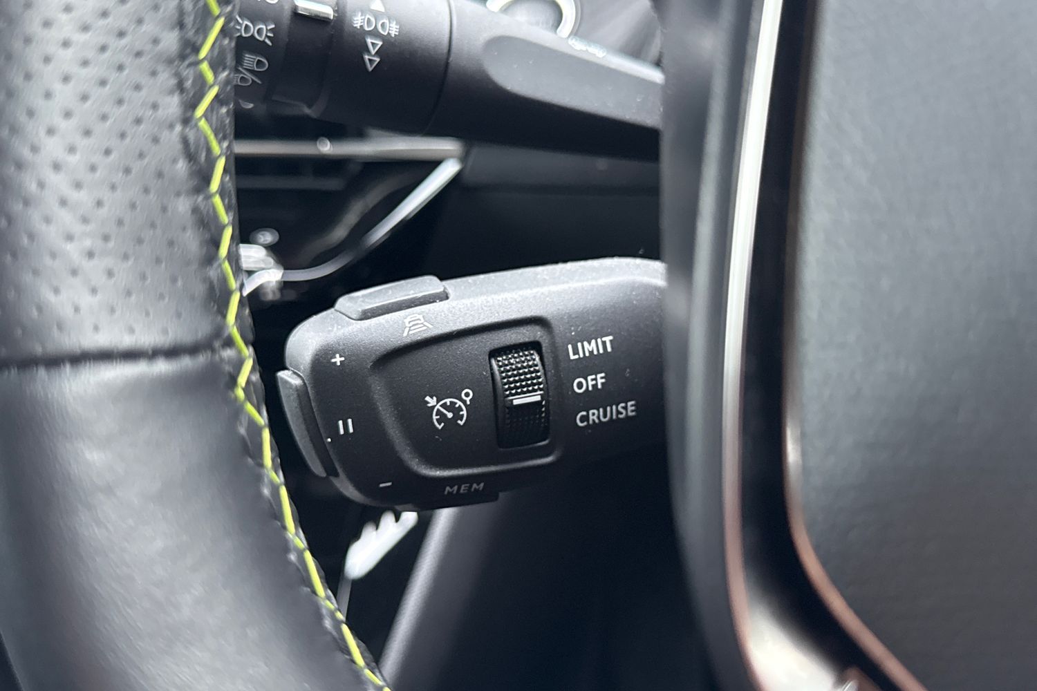 Used Peugeot 2008 2022 for sale - 77390272: Photo 41