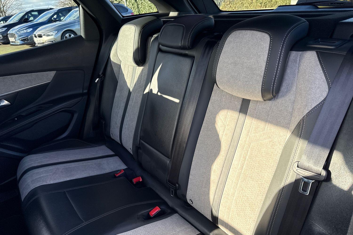 Used Peugeot 3008 2021 for sale - 76641864: Photo 13