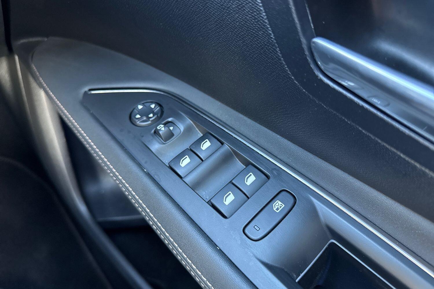 Used Peugeot 3008 2021 for sale - 76641864: Photo 42