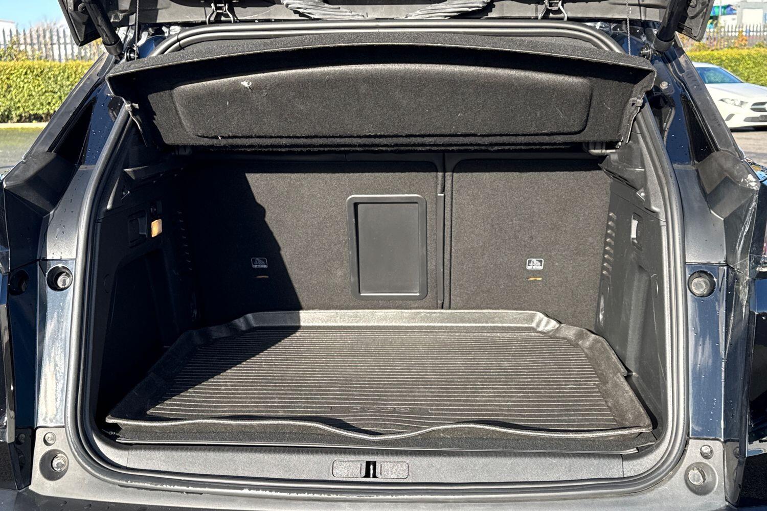 Used Peugeot 3008 2021 for sale - 76641864: Photo 9