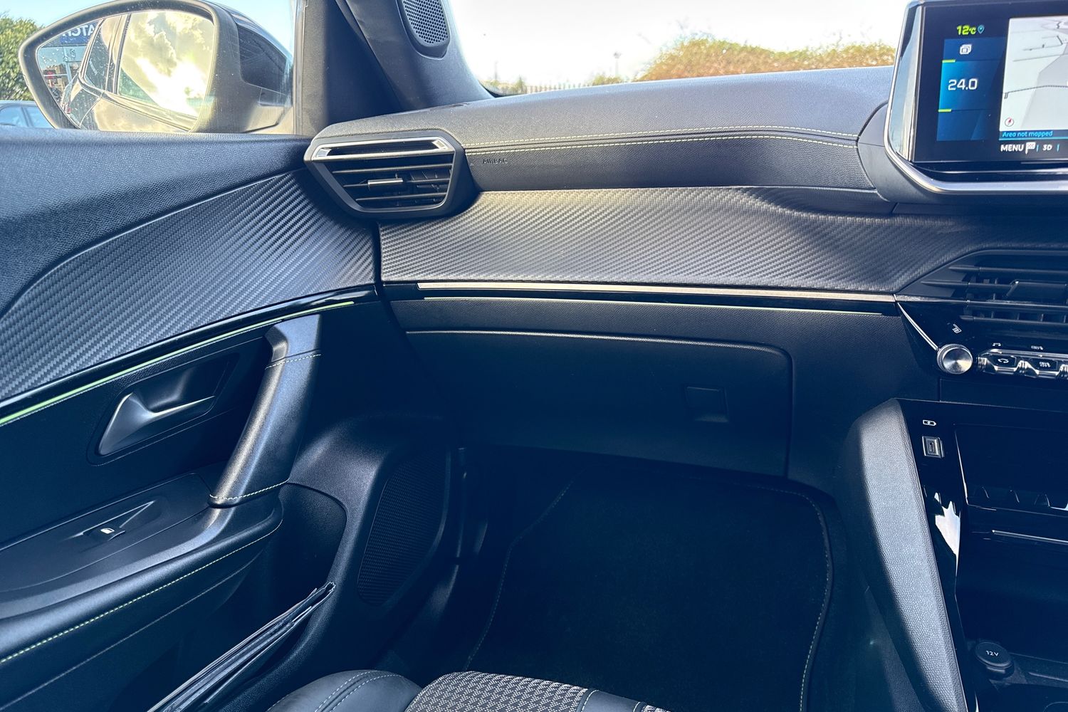 Used Peugeot E-2008 2022 for sale - 76902566: Photo 19