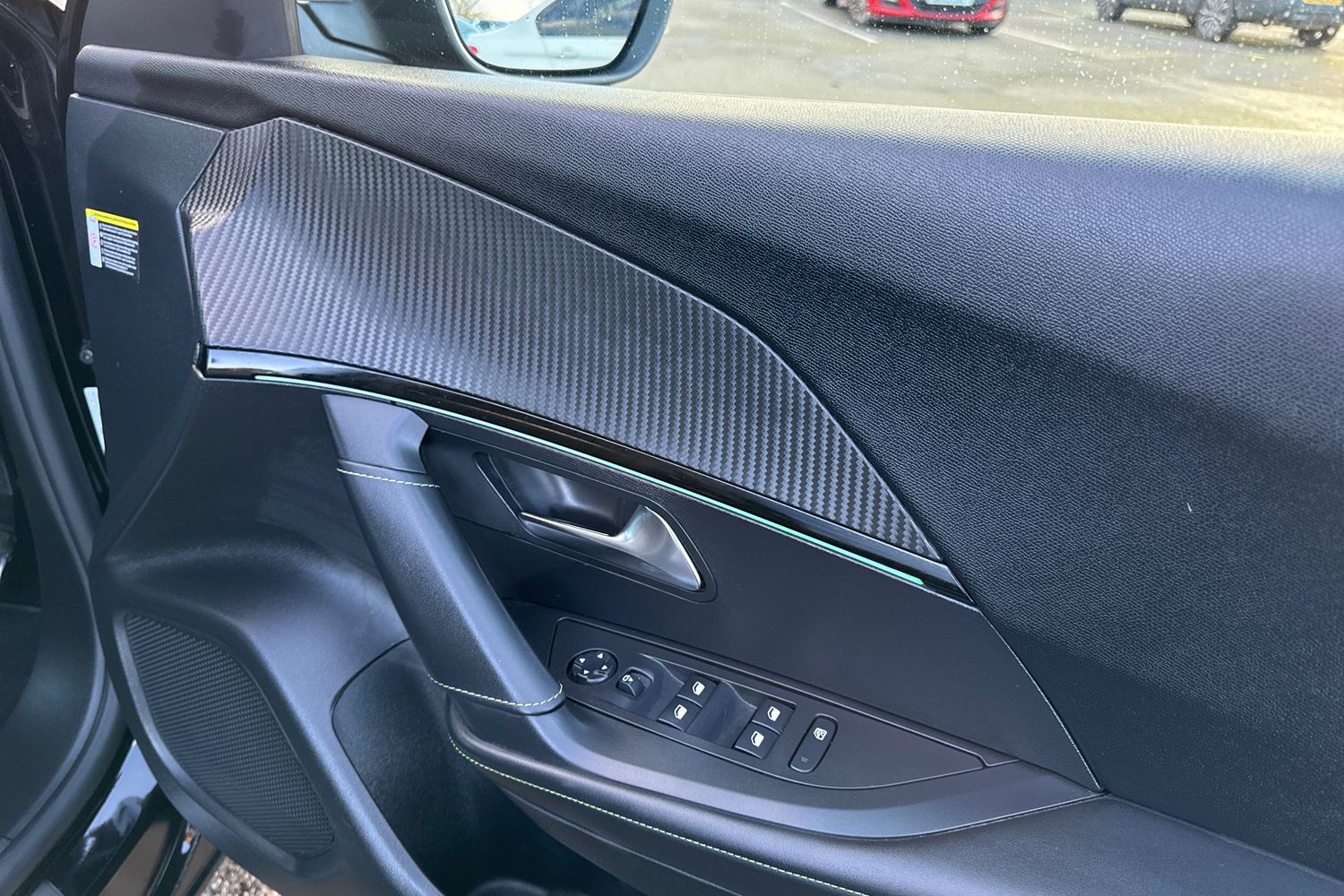 Used Peugeot E-2008 2022 for sale - 76902566: Photo 20