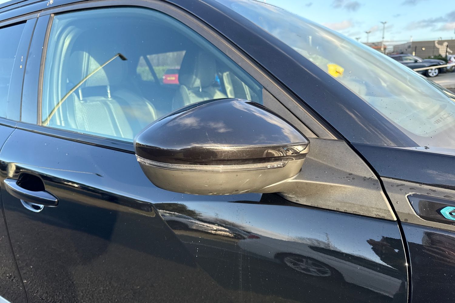 Used Peugeot E-2008 2022 for sale - 76902566: Photo 36