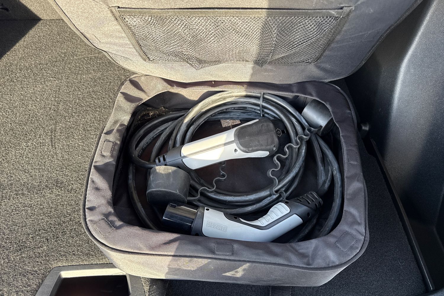 Used Peugeot E-2008 2022 for sale - 76902566: Photo 37