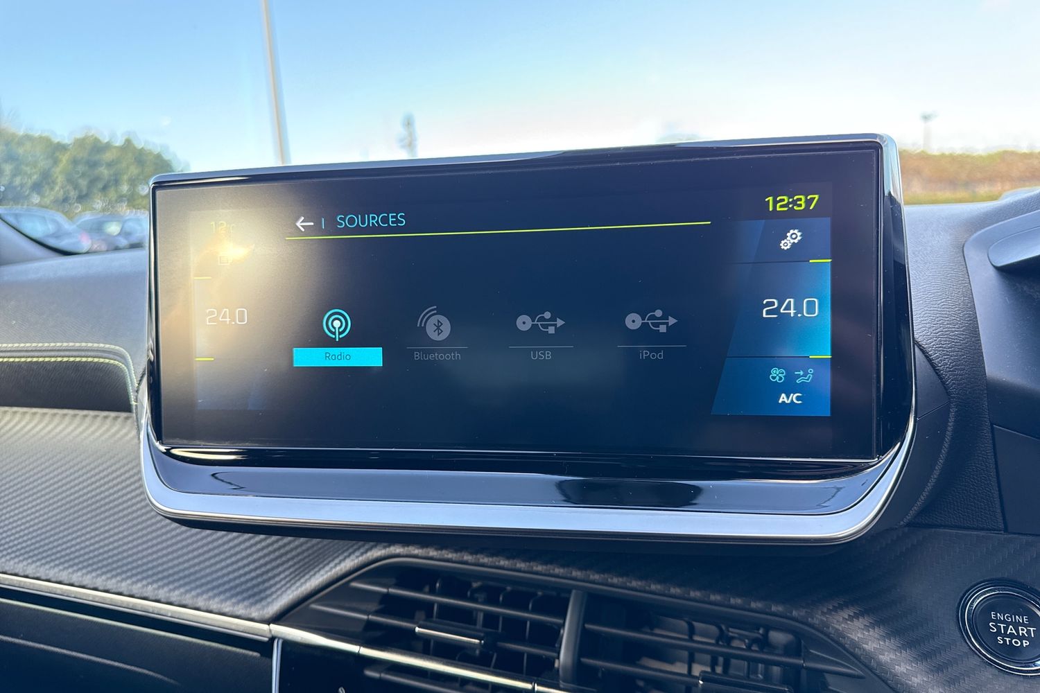 Used Peugeot E-2008 2022 for sale - 76902566: Photo 47