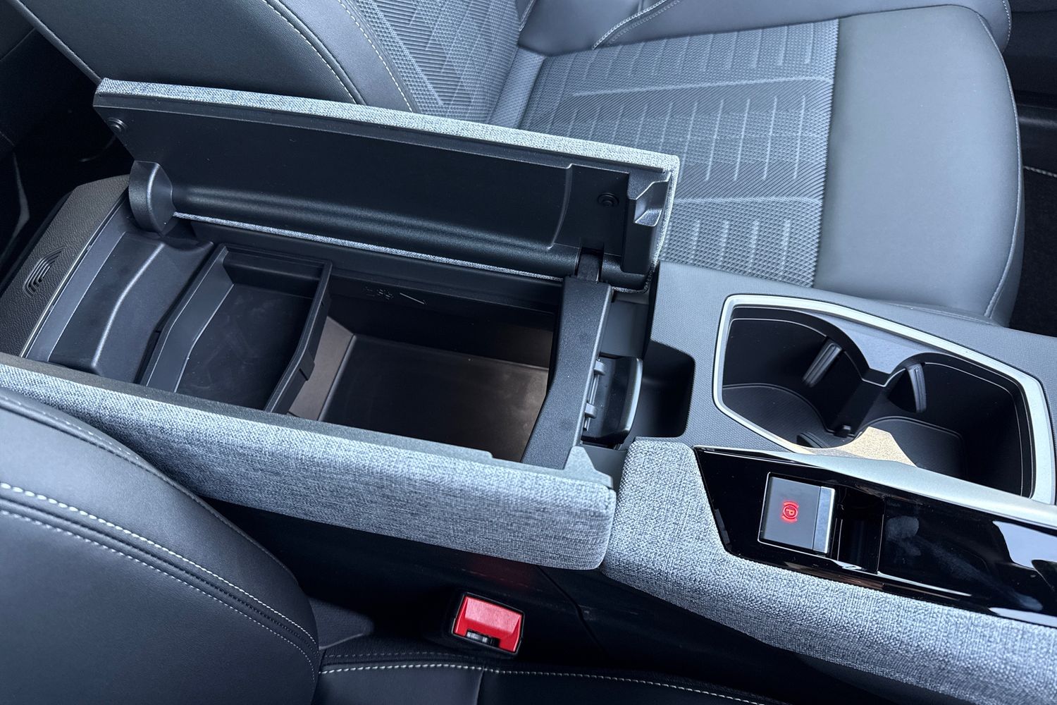 Used Peugeot E-5008 2026 for sale - 77951968: Photo 54