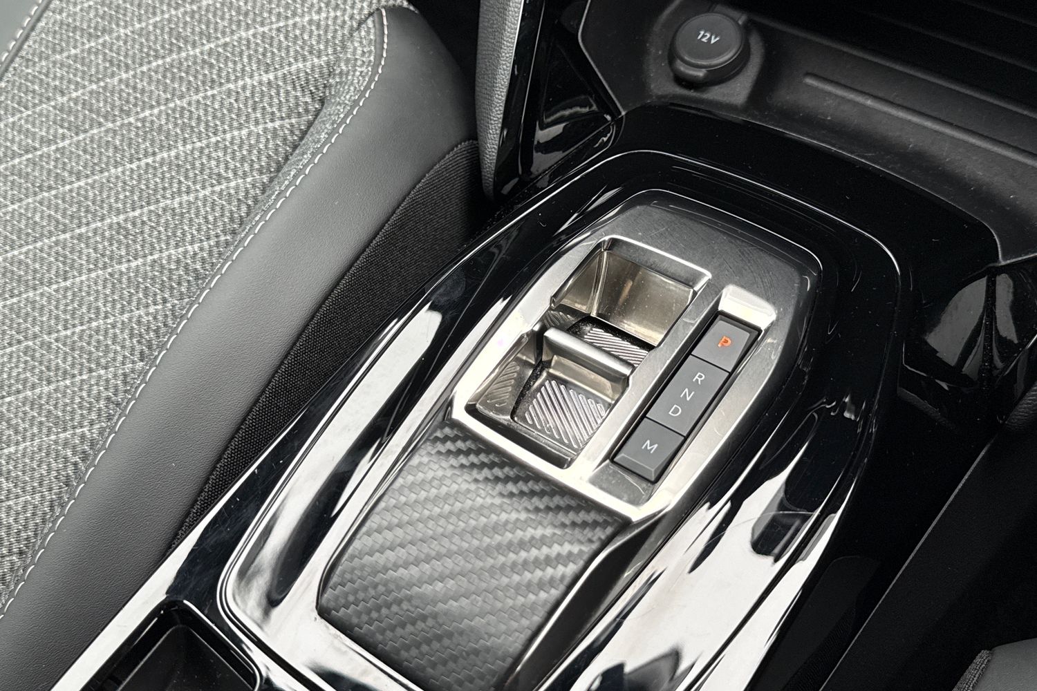 Used Peugeot 2008 2024 for sale - 77443935: Photo 54