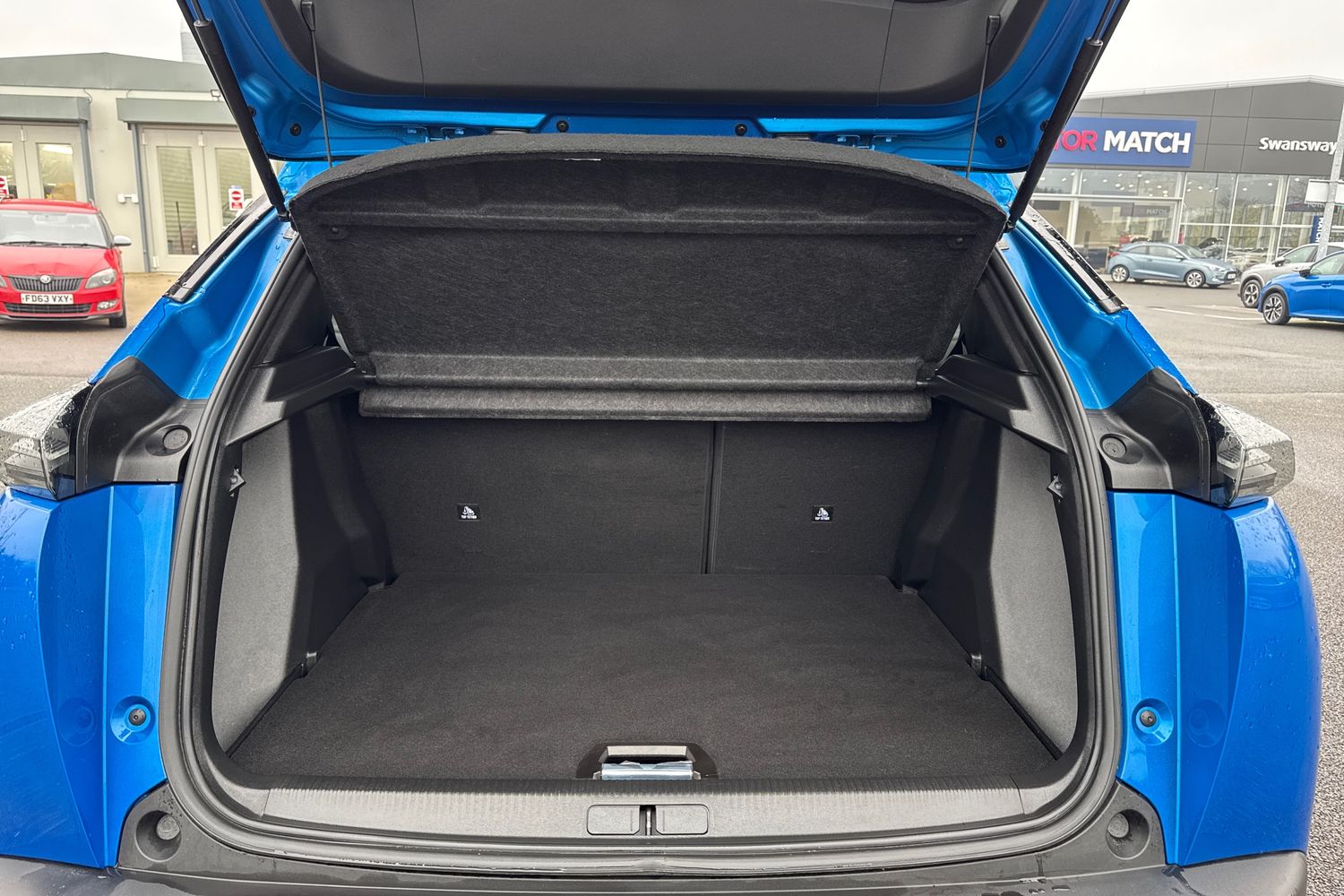 Used Peugeot 2008 2024 for sale - 77443935: Photo 6